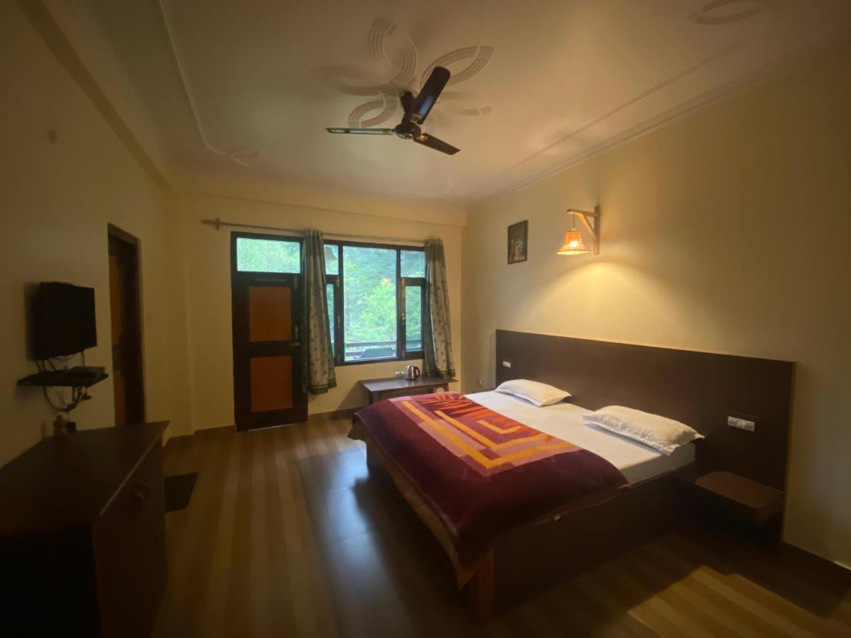 The Royal Orchard Kasol Exterior photo