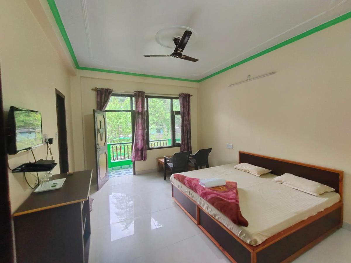 The Royal Orchard Kasol Exterior photo