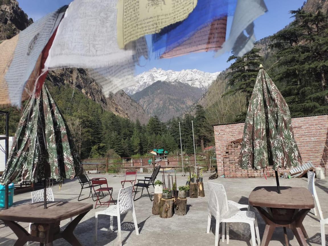 The Royal Orchard Kasol Exterior photo