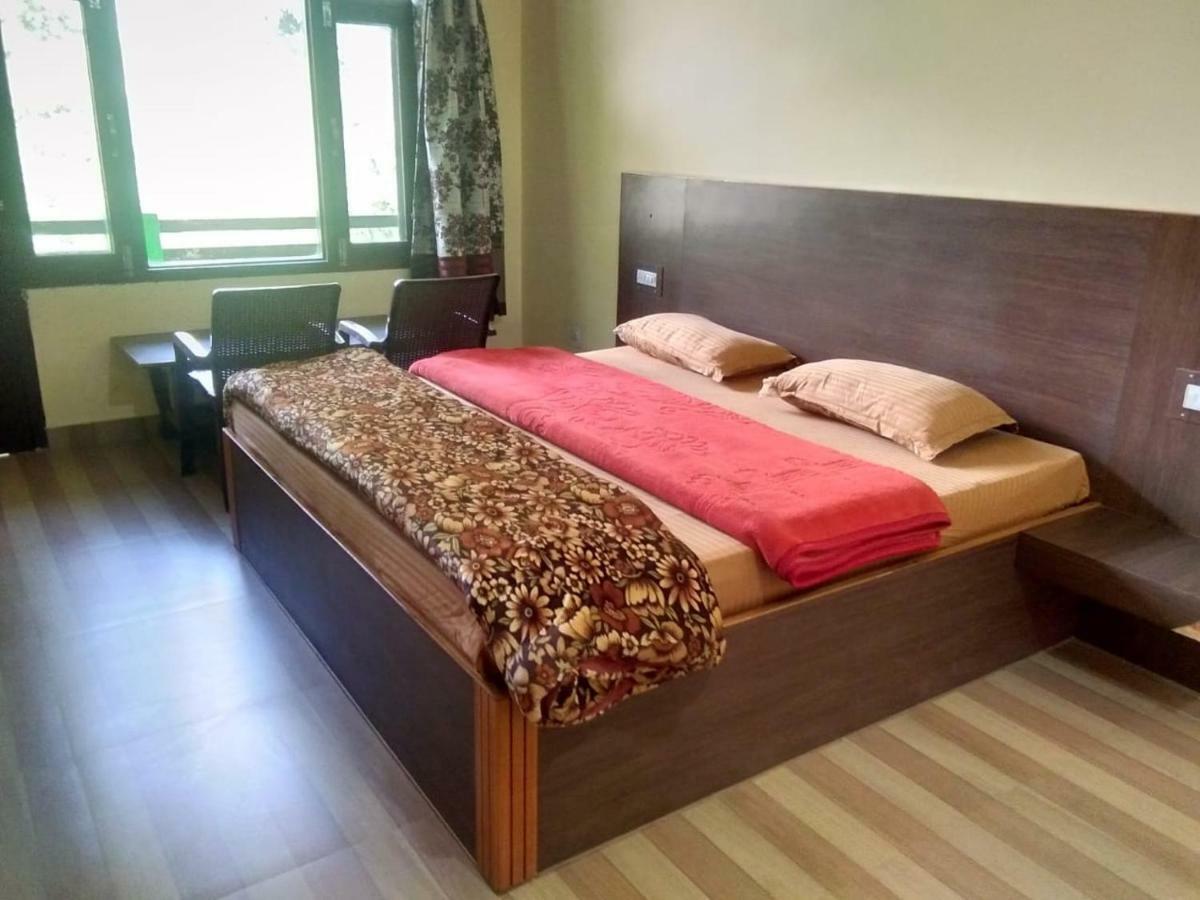 The Royal Orchard Kasol Exterior photo